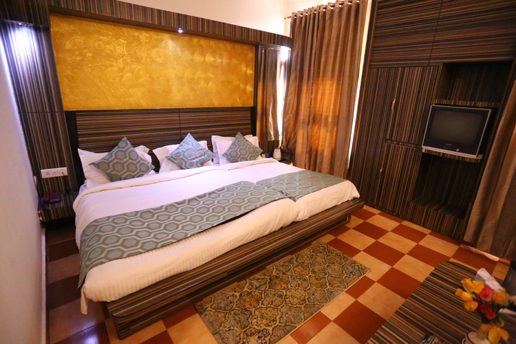 Maharaja Hotel Inn