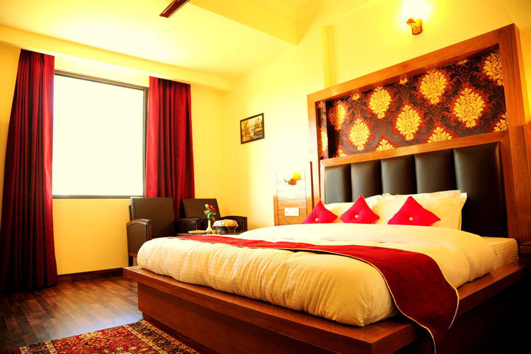 Hotel Grand Sharan - Shree Hari Hotels