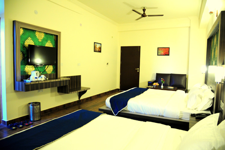 Hotel Grand Sharan